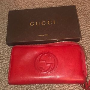 Gucci wallet